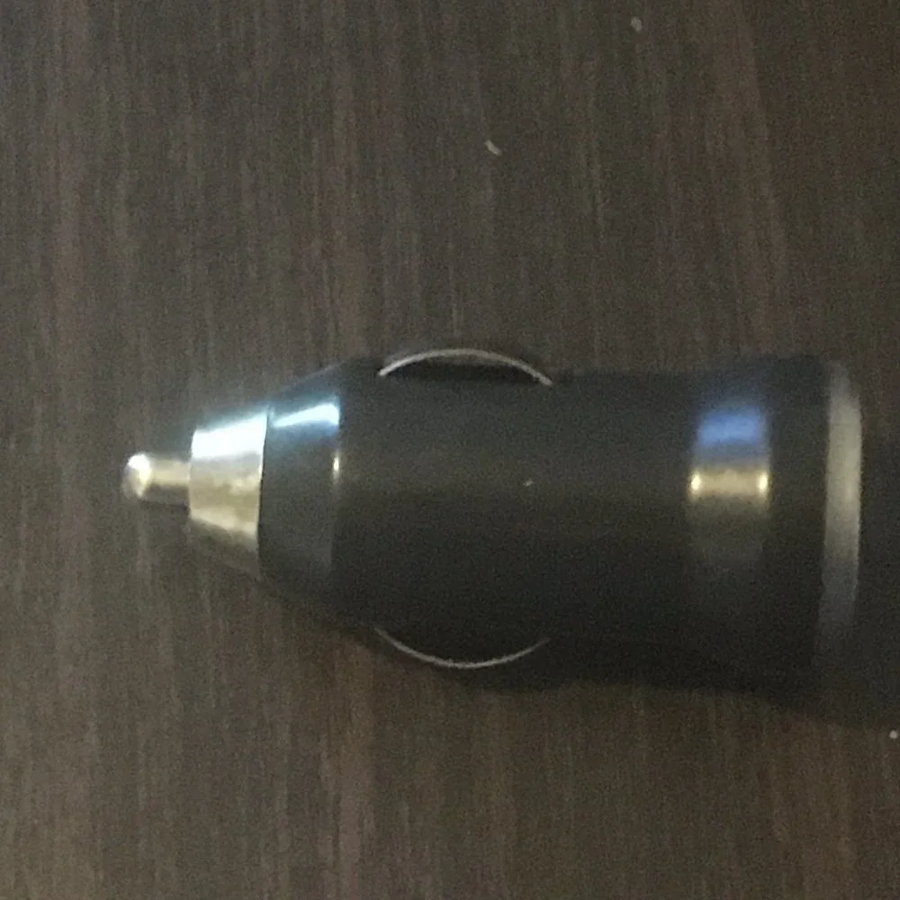 Brand New Generic USB Car Charger Adapter, 1A Output, Single Device